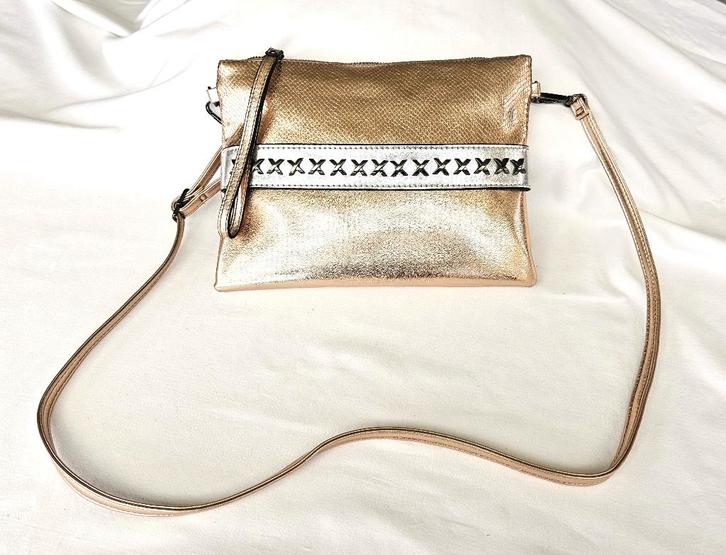 Rosé goudkleurige schoudertas/clutch - nieuw, Handtassen en Accessoires, Tassen | Schoudertassen, Nieuw, Ophalen of Verzenden