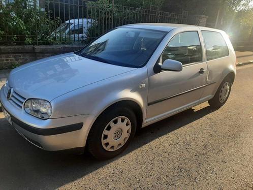 Golf 4 1.4 essence 55kw 31.000km - avec contrôle technique, Autos, Volkswagen, Particulier, Golf, Verrouillage central, Rétroviseurs électriques