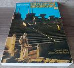 Larousse encyclopedia of archeology, Ophalen of Verzenden, Gelezen