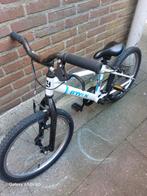 Kinderfiets B twin, Fietsen en Brommers, Ophalen