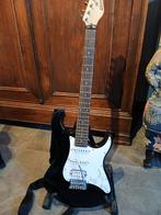 Yamaha Eg 012 El gitaar, Ophalen, Zo goed als nieuw