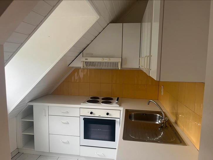 Cuisine equipee avec electro, Maison & Meubles, Cuisine | Éléments de cuisine, Comme neuf, Enlèvement