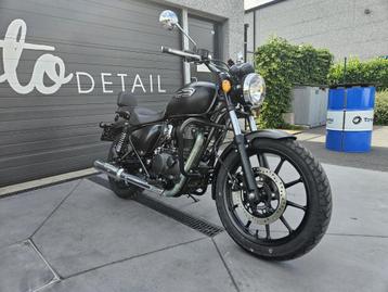 Royal Enfield Meteor 350 - 2023 - 10000km - garantie beschikbaar voor biedingen