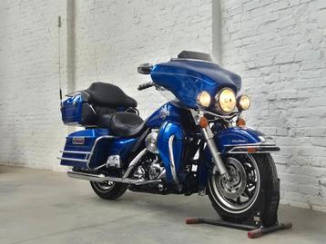 Harley-Davidson FLHTCU Electra Glide Classic @motomobilia   beschikbaar voor biedingen