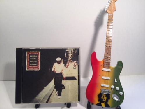 CD - Buena Vista Social Club - Buena Vista Social Club, Cd's en Dvd's, Cd's | Wereldmuziek, Zo goed als nieuw, Latijns-Amerikaans