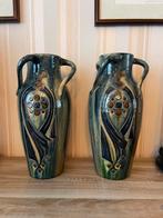Paar art nouveau vazen in Vlaams aardewerk, Ophalen