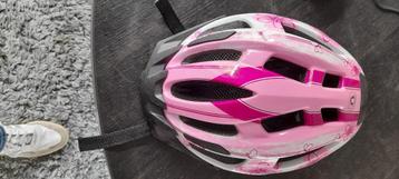fietshelm voor meisje tot 7 jaar beschikbaar voor biedingen