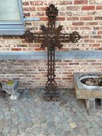 Gietijzer kruis en kinderkruis, Antiek en Kunst, Antiek | Religieuze voorwerpen, Ophalen of Verzenden