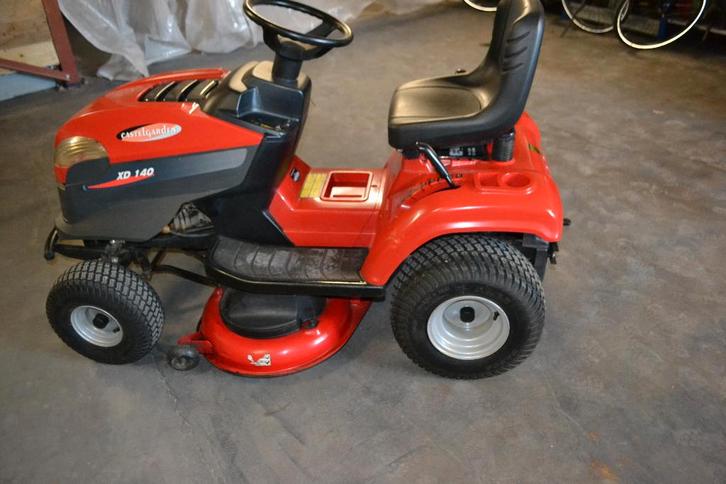 Castelgarden XD 140, Jardin & Terrasse, Tondeuses autoportées, Utilisé, 90 à 120 cm, Démarrage électrique, Fonction de mulching