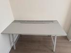 Ikea gamebureau 160x80 lichtgrijs, Maison & Meubles, Bureaux, Enlèvement, Réglable en hauteur, Comme neuf, Bureau
