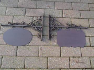 bord of galg van smeedijzer en gietijzer, huisje, bedrijf beschikbaar voor biedingen