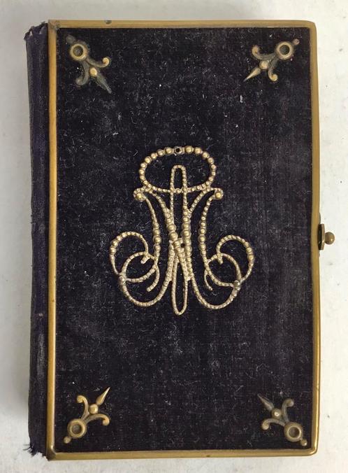 Livre religieux ancien 1871 à feuille d'or velours messing, Antiquités & Art, Antiquités | Livres & Manuscrits, Enlèvement ou Envoi