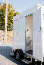 Super de luxe toiletwagen 1/1/1 met vermaalpompen, Hobby en Vrije tijd, Feestartikelen | Verhuur, Ophalen, Zo goed als nieuw