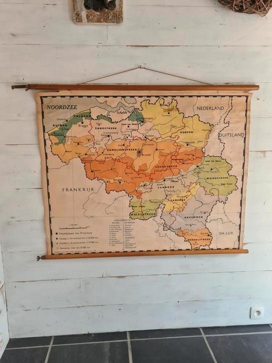 Oude schoolkaart landkaart ´België natuurlijke streken´, Antiek en Kunst, Antiek | Schoolplaten, Ophalen of Verzenden