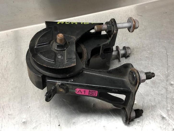 VERSNELLINGSBAKSTEUN ABS Toyota Auris Touring Sports (E18), Auto-onderdelen, Ophanging en Onderstel, Toyota, Gebruikt