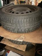 Winterbanden Continental op velg - Peugeot 508 - 215/60 R16, Auto-onderdelen, Banden en Velgen, Ophalen, Winterbanden