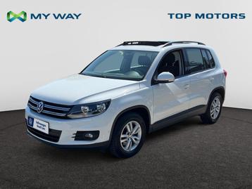 Volkswagen Tiguan NAVIGATIE*SENSOREN VOOR + ACHTER*PANODAK*T beschikbaar voor biedingen