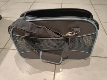 Huisdierentransport-tas beschikbaar voor biedingen