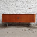 Hans Wegner ry-25 sideboard kast teak 1960s danish design, Maison & Meubles, Armoires | Dressoirs, 150 à 200 cm, Avec tiroir(s)