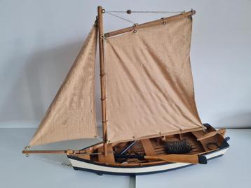 houten zeilboot met roeispanen - decoratief, Enlèvement ou Envoi