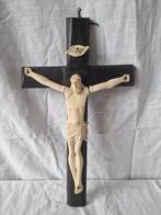 Crucifix ancien, Enlèvement ou Envoi