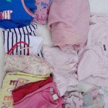 Lot vêtements pour fille 2 ans