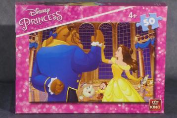 puzzel  Beauty and the beast  4 jaar 50stukjes disponible aux enchères