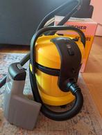 Karcher SE 4001 stofzuiger en tapijtreiniger, Doe-het-zelf en Bouw, Reinigingsmachines, Ophalen of Verzenden, Zo goed als nieuw