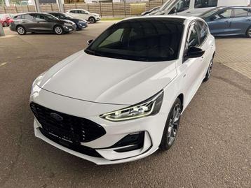 Ford Focus ST-LINE X VIGNALE 1.0 125 PK MET PANODAK / 1 JAAR beschikbaar voor biedingen