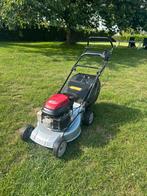 Honda grasmaaier zelftrekker, Tuin en Terras, Ophalen, Zo goed als nieuw, Opvangbak
