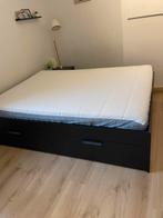 Lit avec tiroir noir IKEA 160x200 + matela, Huis en Inrichting, Slaapkamer | Bedden, Ophalen, Deux places, Zwart, Tweepersoons