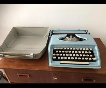 Vintage Remington typemachine beschikbaar voor biedingen