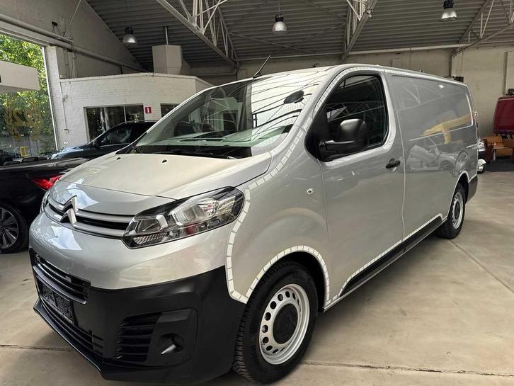 2017 Citroën Jumpy only 66.000km, Auto's, Bestelwagens en Lichte vracht, Bedrijf, Citroën, Overige brandstoffen, Euro 6, Handgeschakeld