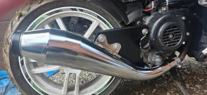 Vend pot gp4, Fietsen en Brommers, Brommeronderdelen | Puch, Zo goed als nieuw, Uitlaat, Ophalen of Verzenden