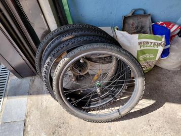 roues complètes VTT 26", Vélos & Vélomoteurs, Diamond, Comme neuf, Enlèvement, Roue