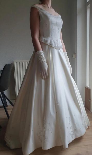 Belle robe de mariée Demetrios. Taille 36