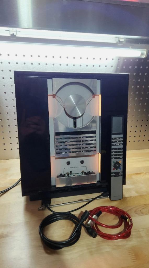 Bang & Olufsen BeoSound Ouverture-ontvanger, Audio, Tv en Foto, Versterkers en Ontvangers, Gebruikt, Stereo, Minder dan 60 watt