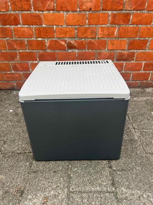 Frigobox Dometic RC1700EGP – 41 liter – 12V / 230V / gas, Caravans en Kamperen, Koelboxen, Zo goed als nieuw, Koelbox, Compressor