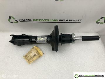 Schokbreker Voor Origineel Volkswagen Golf 3 1H0413031Q beschikbaar voor biedingen