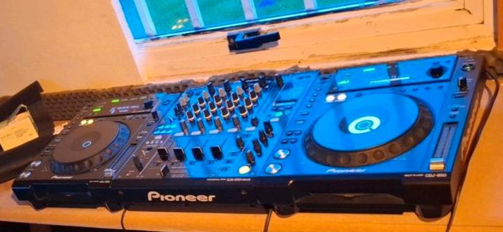 Djm900 nexus & 2x cdj 850k, Muziek en Instrumenten, Dj-sets en Draaitafels, Zo goed als nieuw, Ophalen of Verzenden