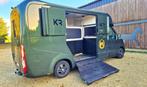 PAARDENTRAILER DUBBELE CABINE KRISMAR TE HUUR!Regio Zwevegem, Dieren en Toebehoren, Meerdere dieren, Niet van toepassing, Dressuurpaard