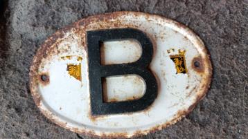 Landcode B in metaal voor oldtimer   beschikbaar voor biedingen