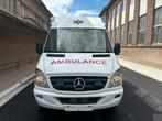 Mercedes Sprinter 318 V6 Ambulance Euro4, Autos, Camionnettes & Utilitaires, Entreprise, Automatique, Achat, Euro 4