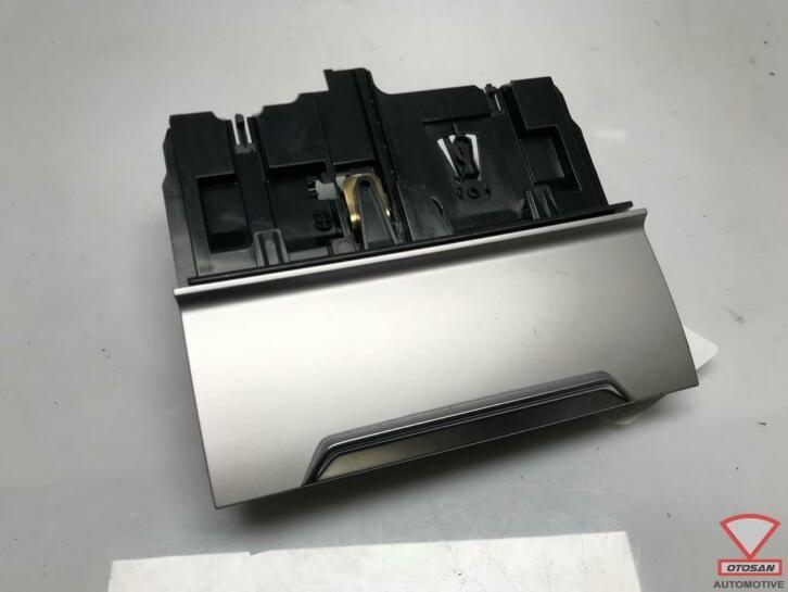 vw passat b8 asbak 3g1863071, Auto-onderdelen, Interieur en Bekleding, Volkswagen, Gebruikt