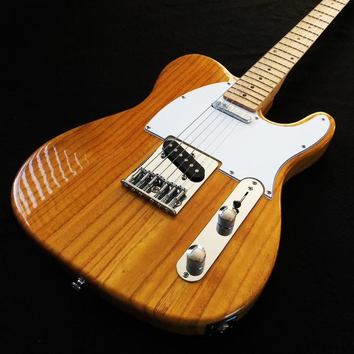 Richwood Telecaster Natural High Gloss avec étui, Musique & Instruments, Instruments à corde | Guitares | Électriques, Comme neuf