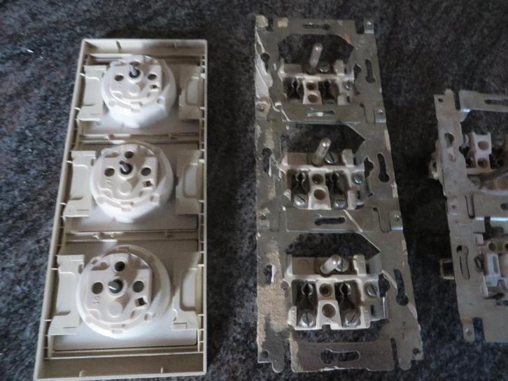 fusibles à broches, prises, interrupteurs, Bricolage & Construction, Électricité & Câbles, Enlèvement