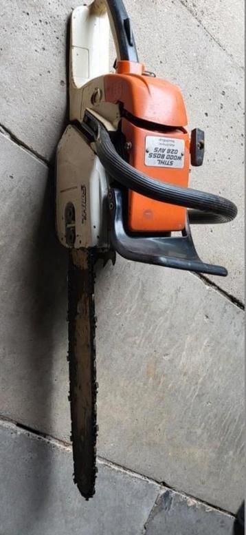 Stihl ketting zaag beschikbaar voor biedingen