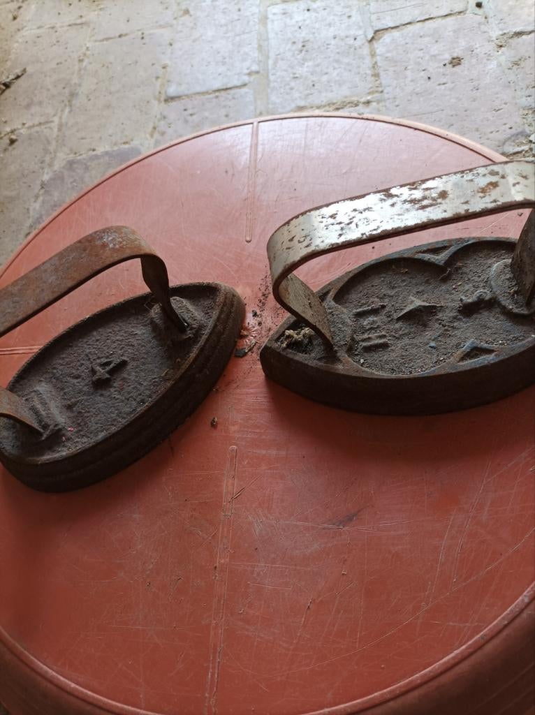 Ancien fers à repasser, Antiquités & Art, Enlèvement