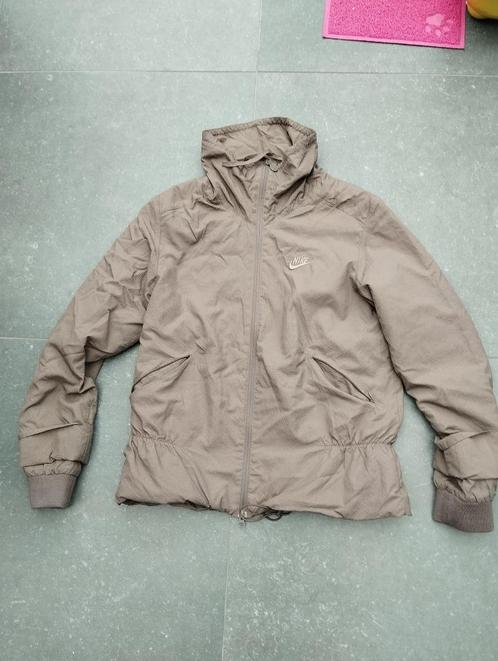 Mooie sportvestje - jasje.   (Nike), Kleding | Dames, Sportkleding, Zo goed als nieuw, Overige typen, Maat 46/48 (XL) of groter