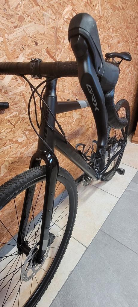 Stevens Prestige gravelbike ( maat 56 ), Fietsen en Brommers, Fietsonderdelen, Zo goed als nieuw, Zadel, Ophalen